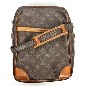 Authentic Louis Vuitton crossbody Danube MM